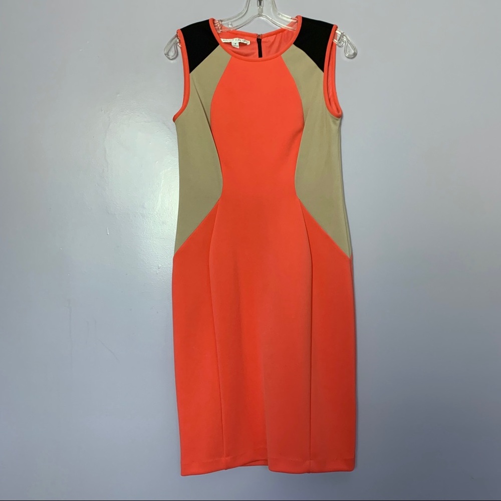 Maggy London Sleeveless Colorblock Dress NWOT